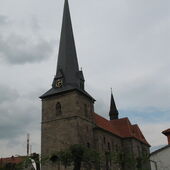 Die alten Kirchenbücher von St. Blasius erhellen die Verwandtschaftsbeziehungen in Obernfeld.